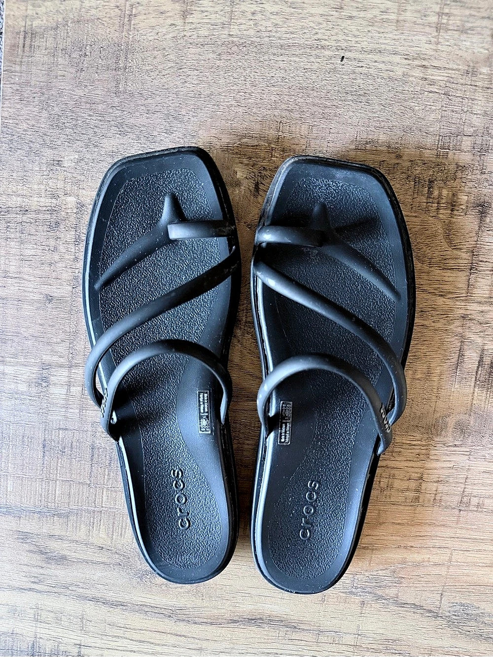 Crocs Miami Flip Black Sandals US 9